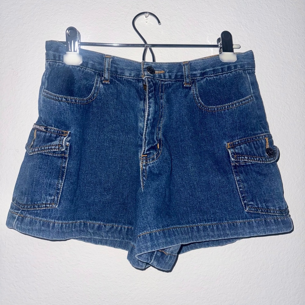 Blue Threads American Vintage Womens Size 3 Blue Denim Shorts With Nice Pockets